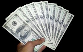 Миллиардер Потанин: курс доллара в сто рублей является идеальным